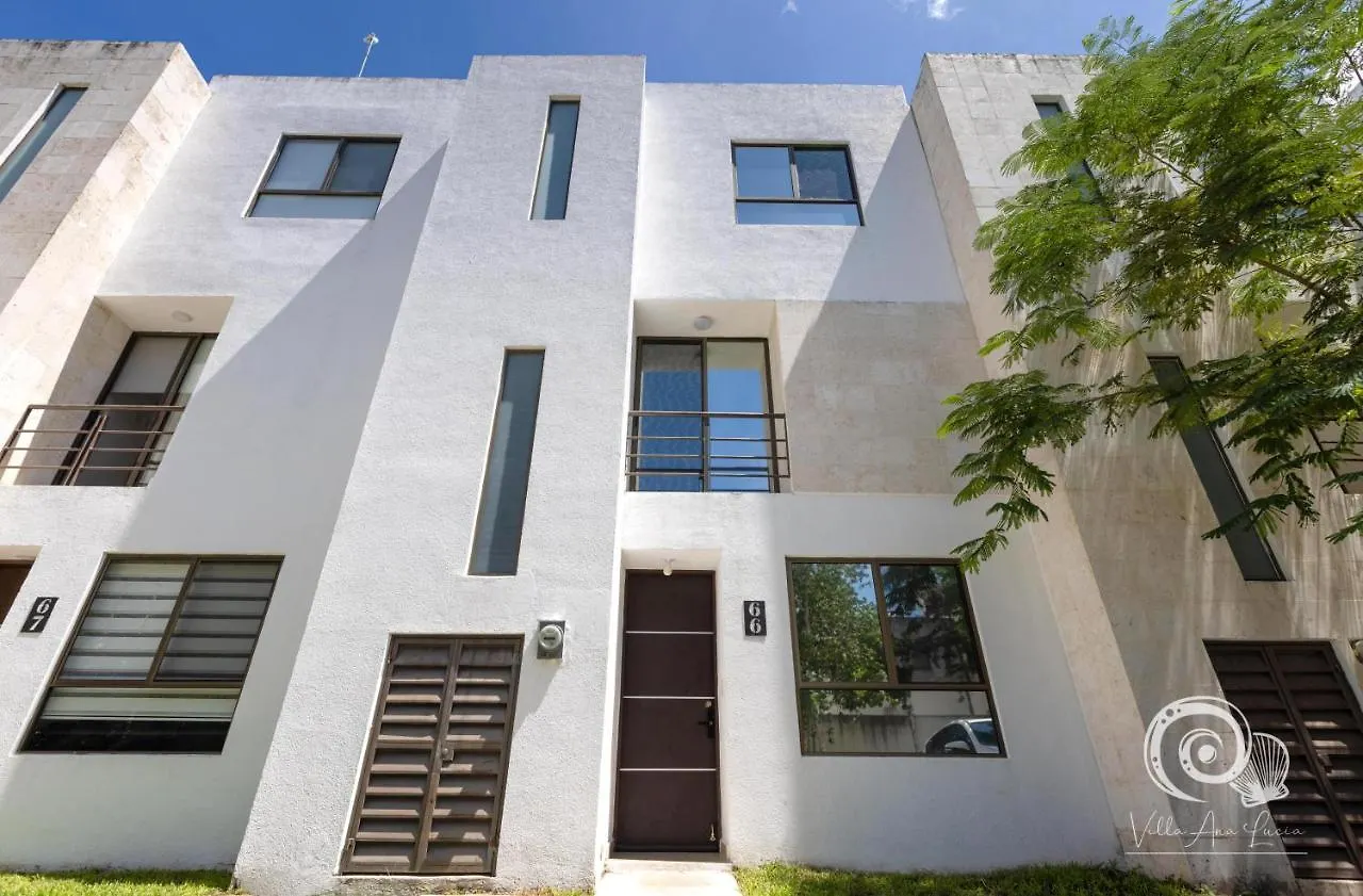 Villa Ana Lucia. 普拉亚卡门 0*,